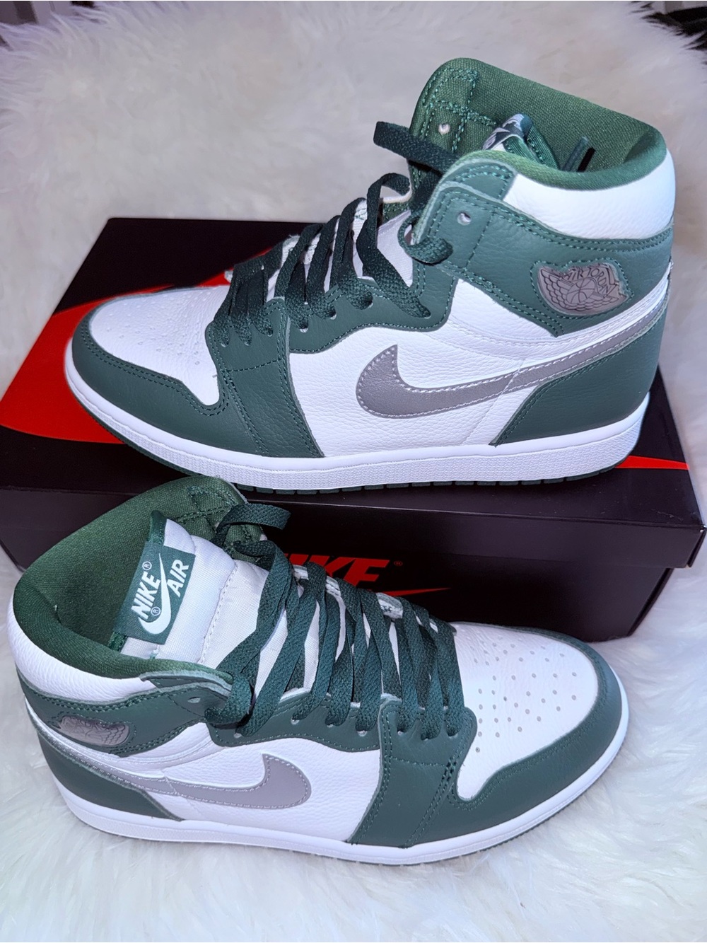 Nike Air Jordan 1 Retro High OG Green/White/Gray